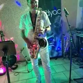 Groupe ZODYAC Jérémy Chanteur Saxophoniste Concert Animation